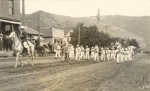white-salmon-parade-early-1900s